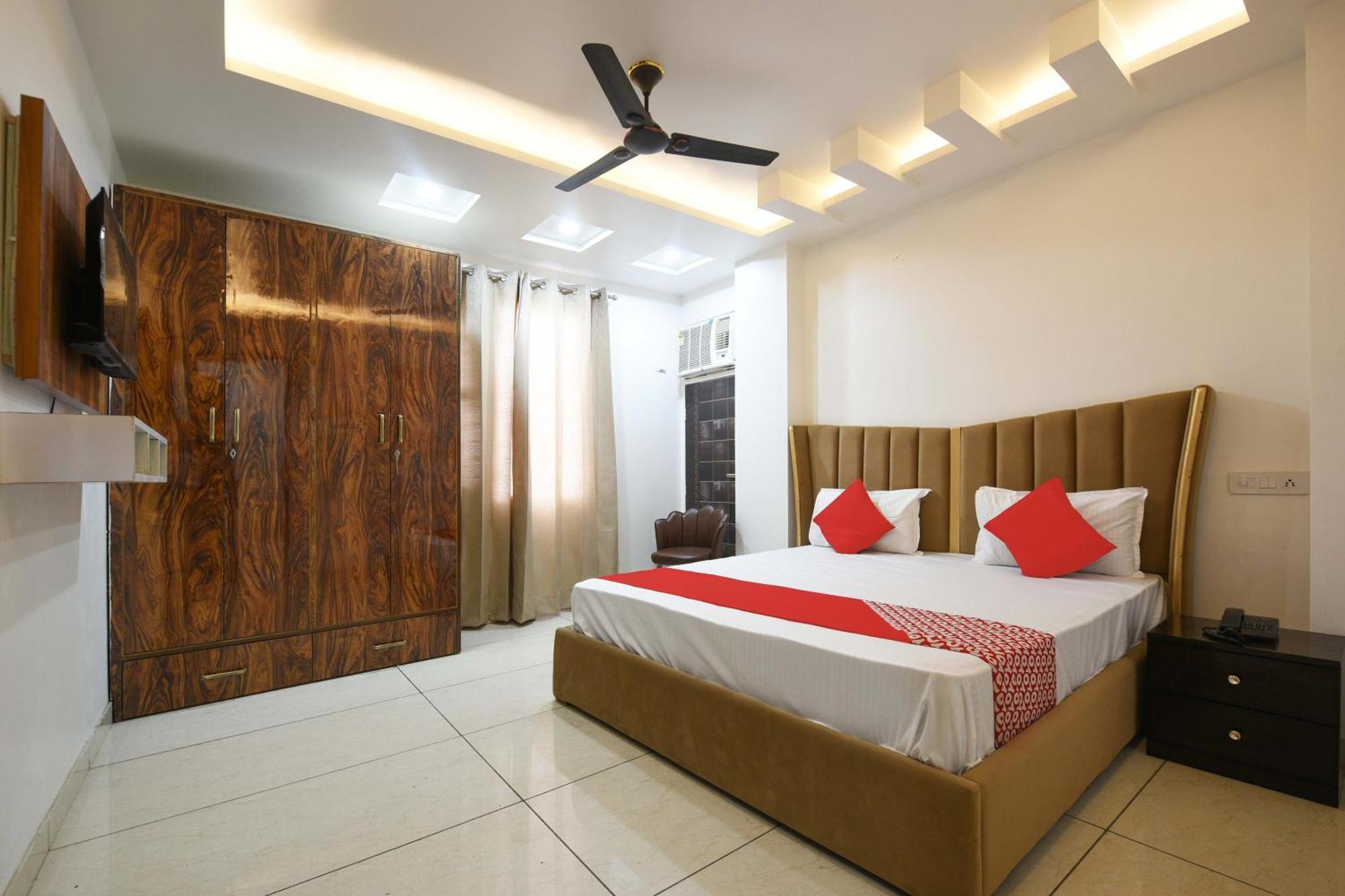 Hotel O Empire State Delhi  Dış mekan fotoğraf