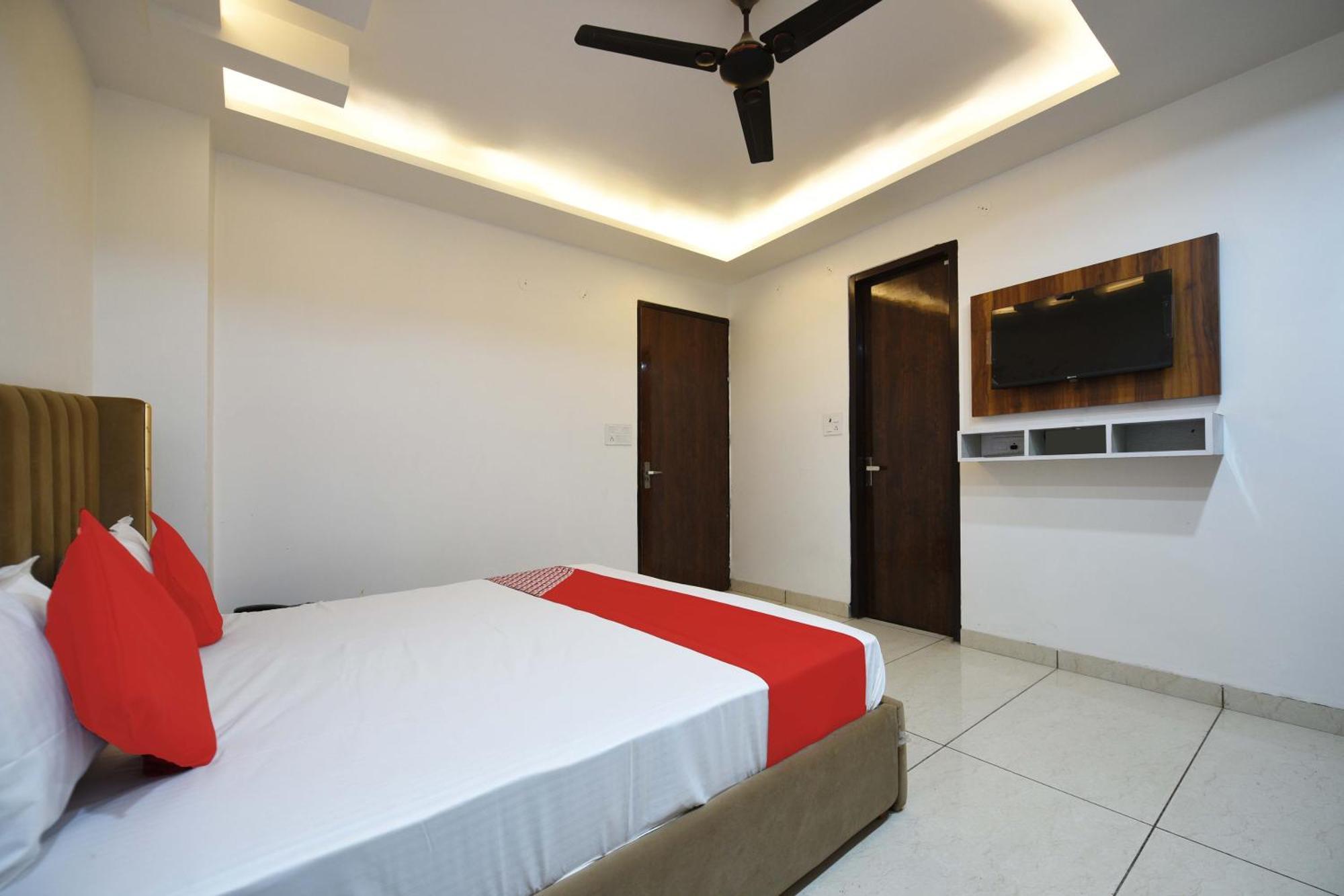 Hotel O Empire State Delhi  Dış mekan fotoğraf